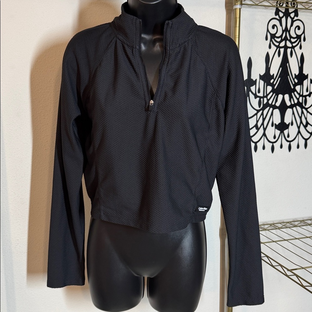 Top - Picture 6 of 10